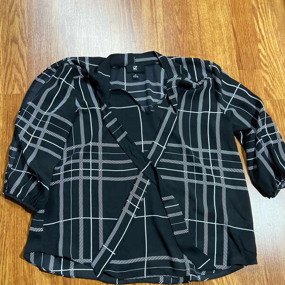 IZ Byer blouse